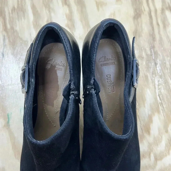 Clarks Collection Narine Ada Black Suede Leather High Heel Bootie Size 8 M - Picture 9 of 12